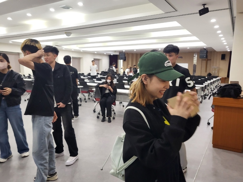 기념품머그컵증정 (5).jpg