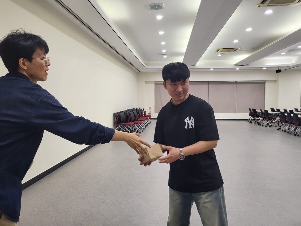 기념품머그컵증정 (6).jpg